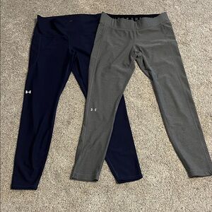 2 pairs - Under Armour Leggings in Dark Blue and Gray